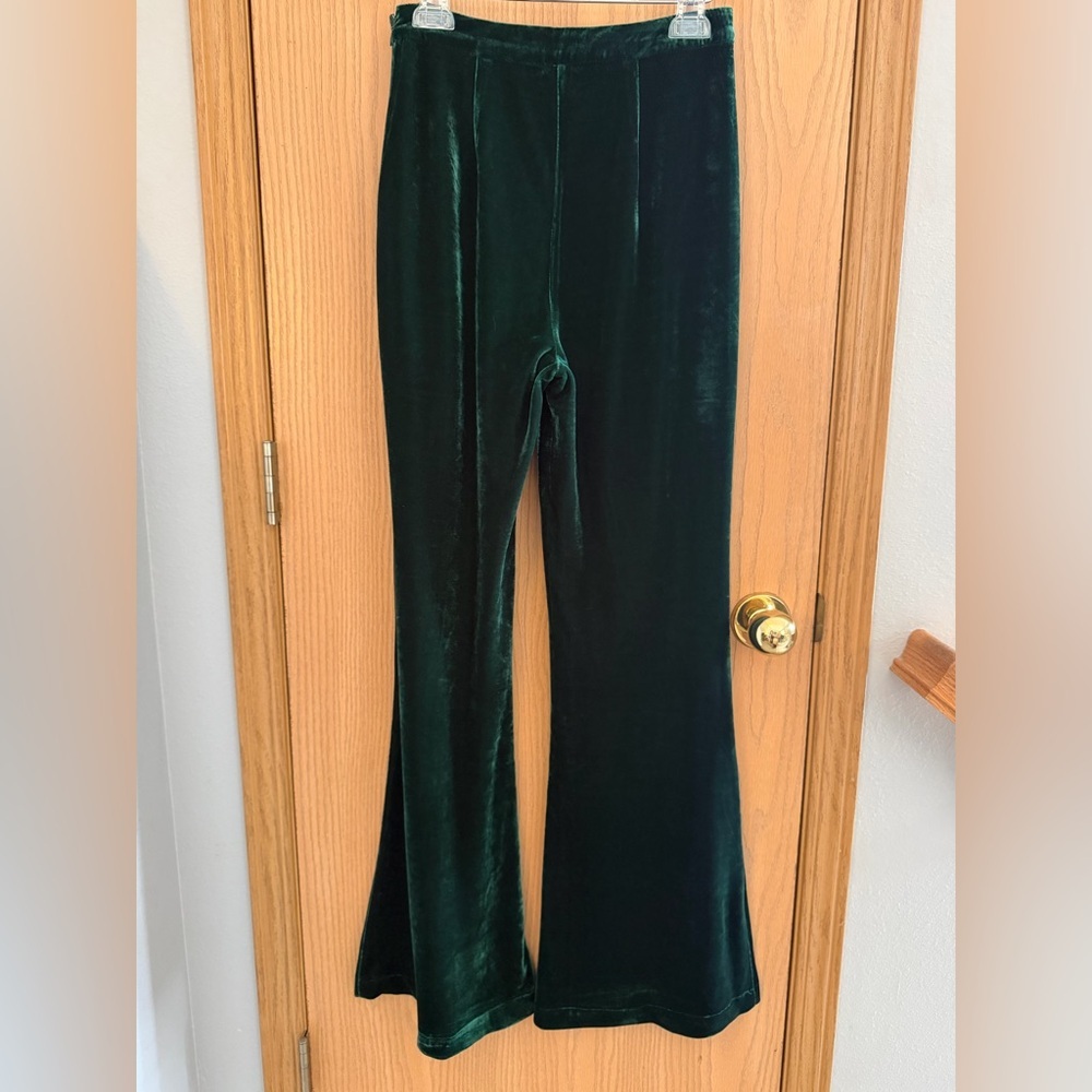 A. CALIN EUC Vintage-Inspired Green Velvet Wide-Leg Flare High Rise Pants Size S - Picture 6 of 11